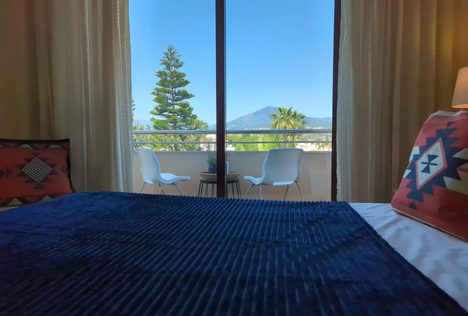 Seafront Duplex Penthouse Apartment Marbella