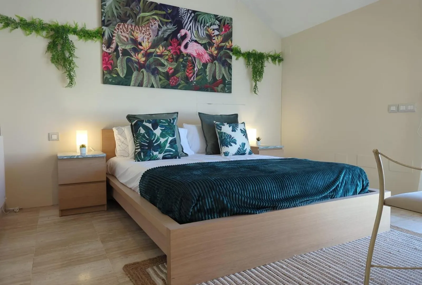 Seafront Duplex Penthouse Apartment Marbella 0*,