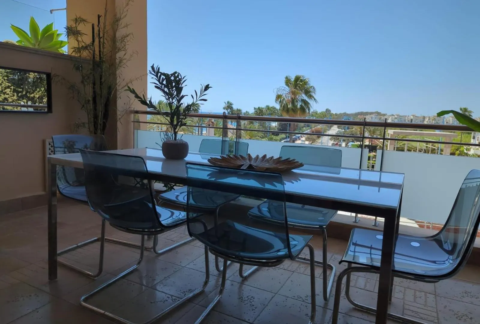 Seafront Duplex Penthouse Apartment Marbella