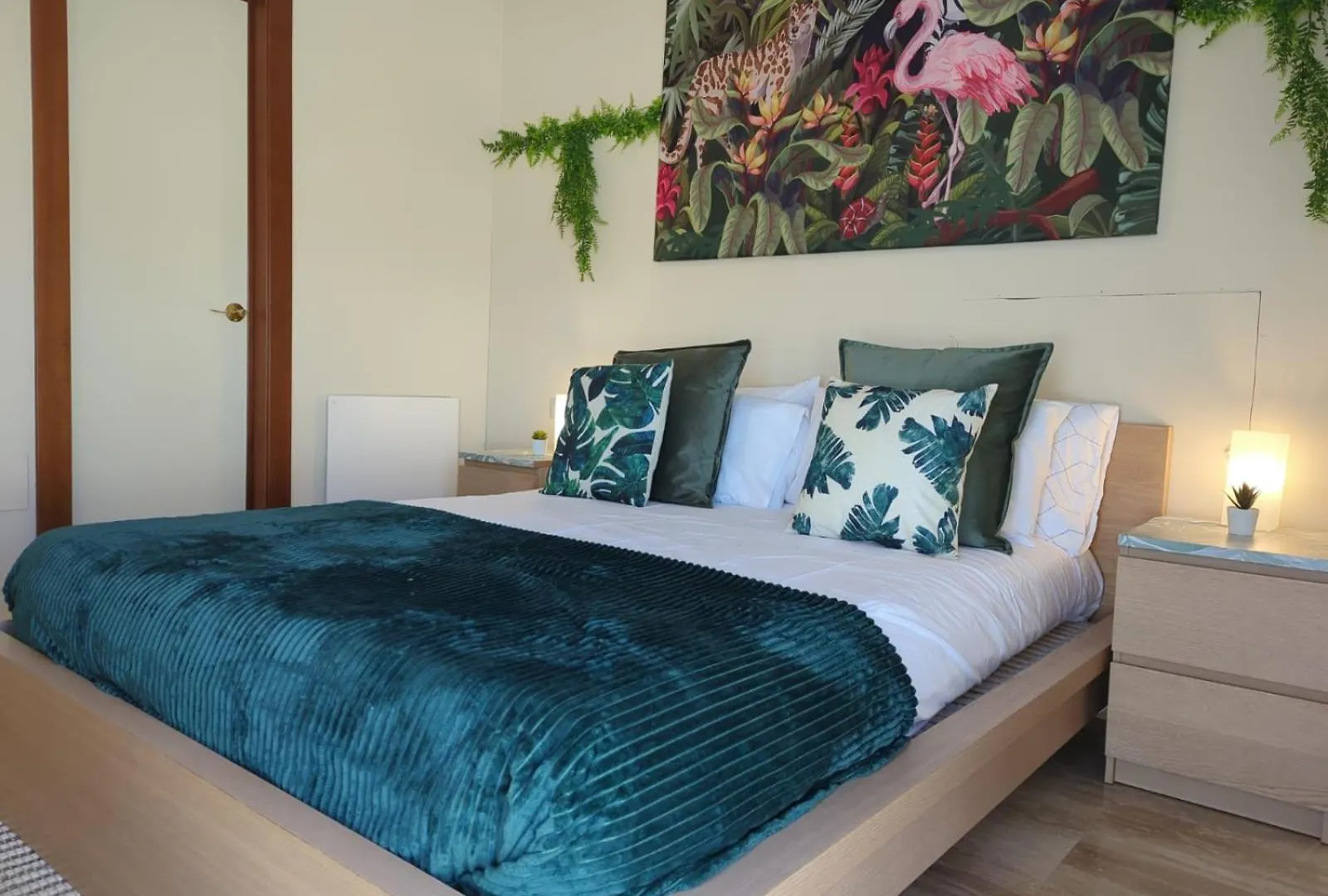 Seafront Duplex Penthouse Apartment Marbella