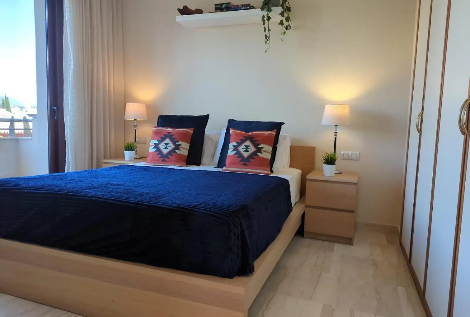 Seafront Duplex Penthouse Apartment Marbella